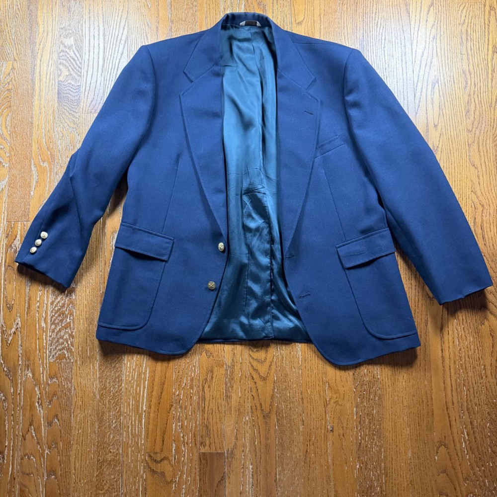 Cross & Winsor Mens Navy Blue Blazer Gold Crest Buttons Sport Coat 44S USA Made